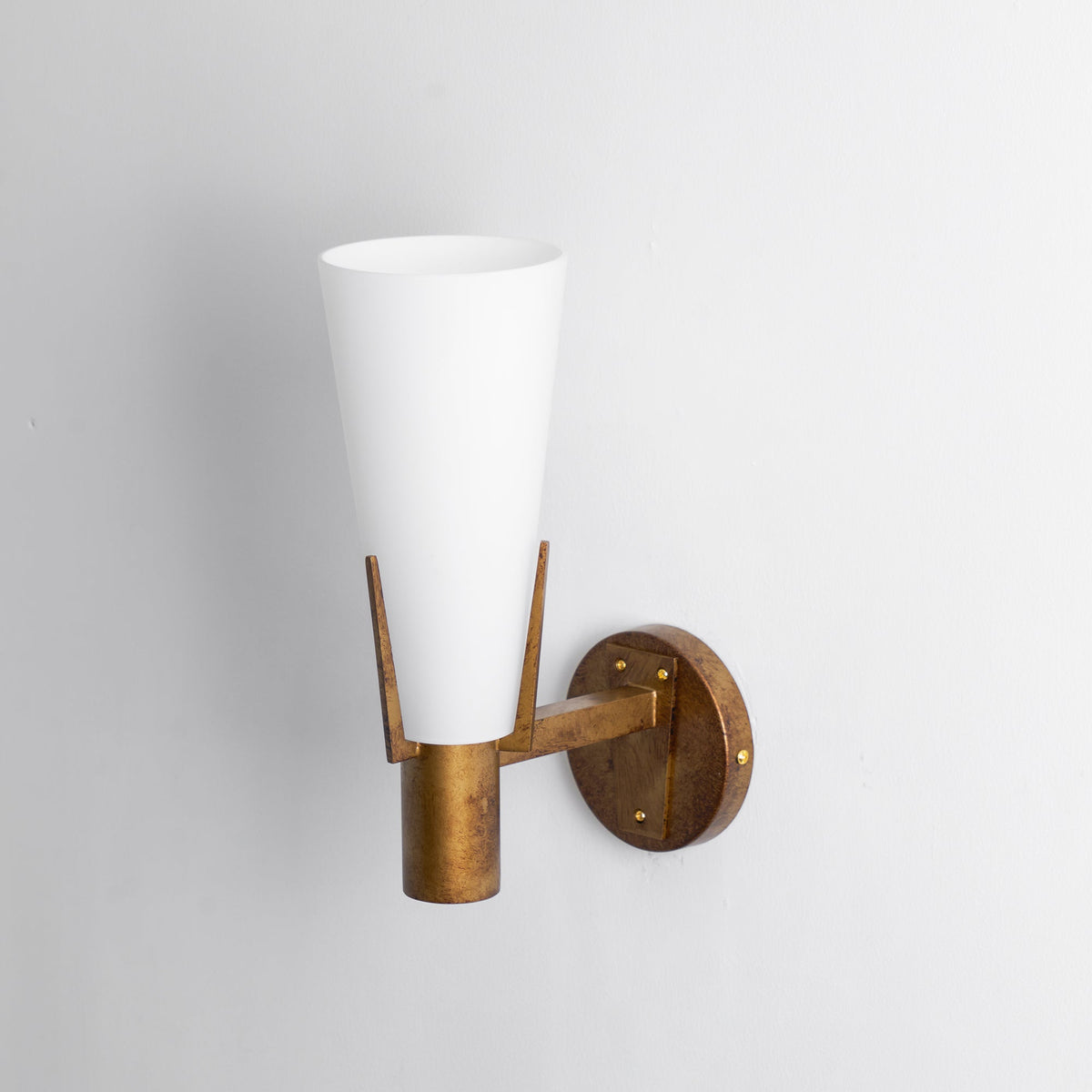 
Vatalel Nordic Brass & Glass Wall Lamp - Minimalist Sconce