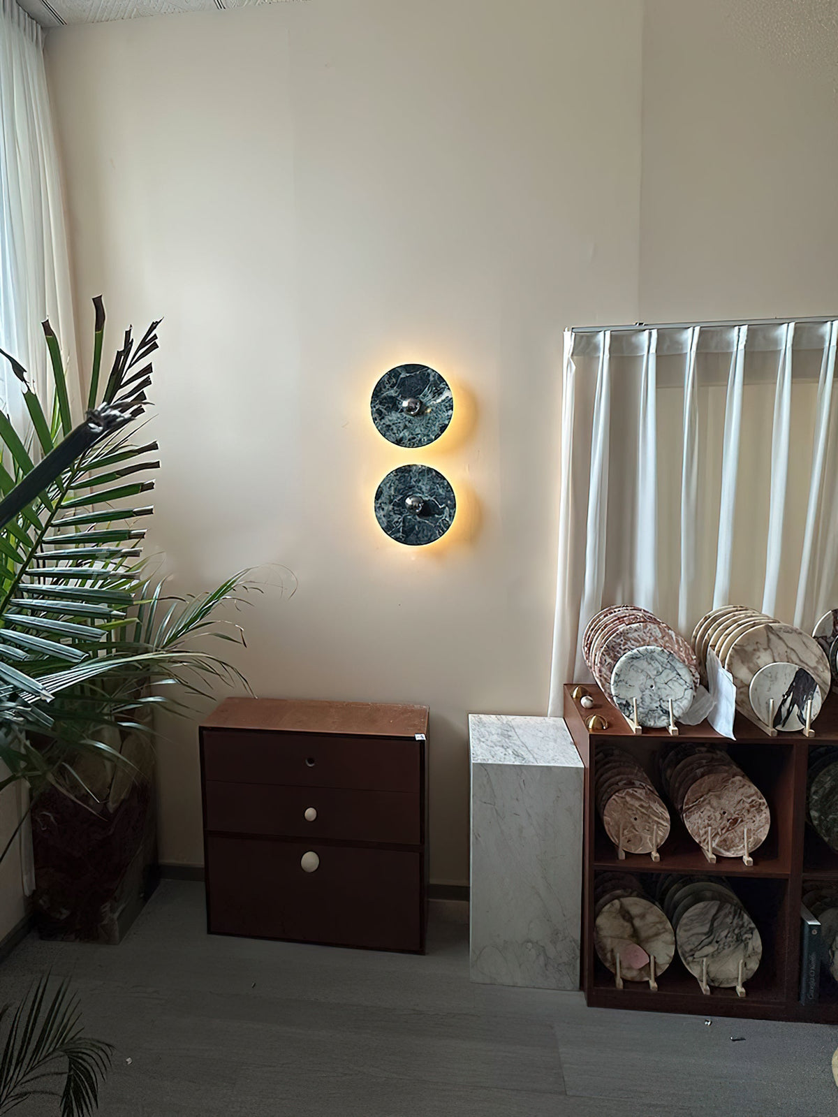 
Olrine Marble & Metal LED Wall Lamp - Minimalist Sconce