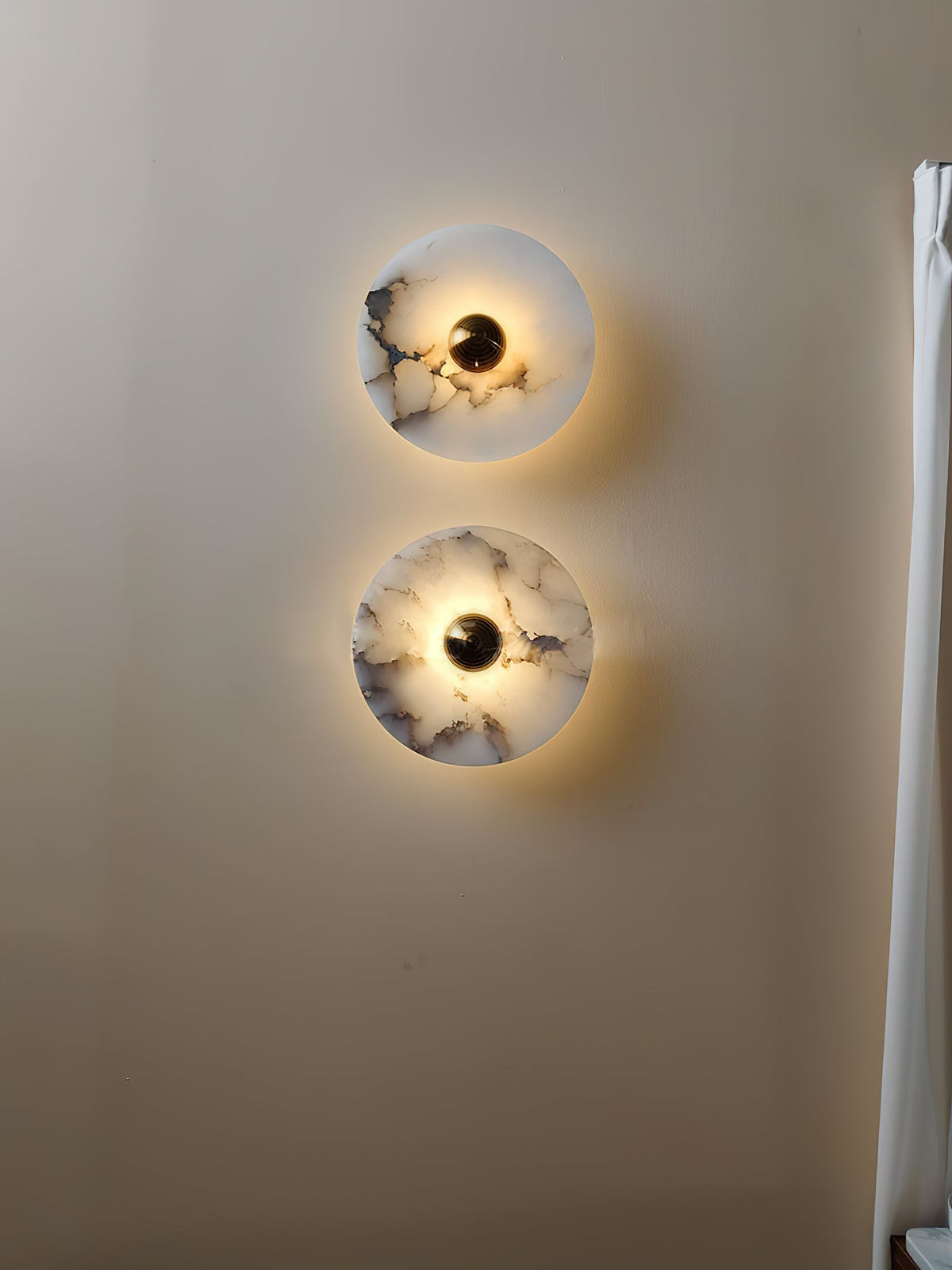 
Olrine Marble & Metal LED Wall Lamp - Minimalist Sconce