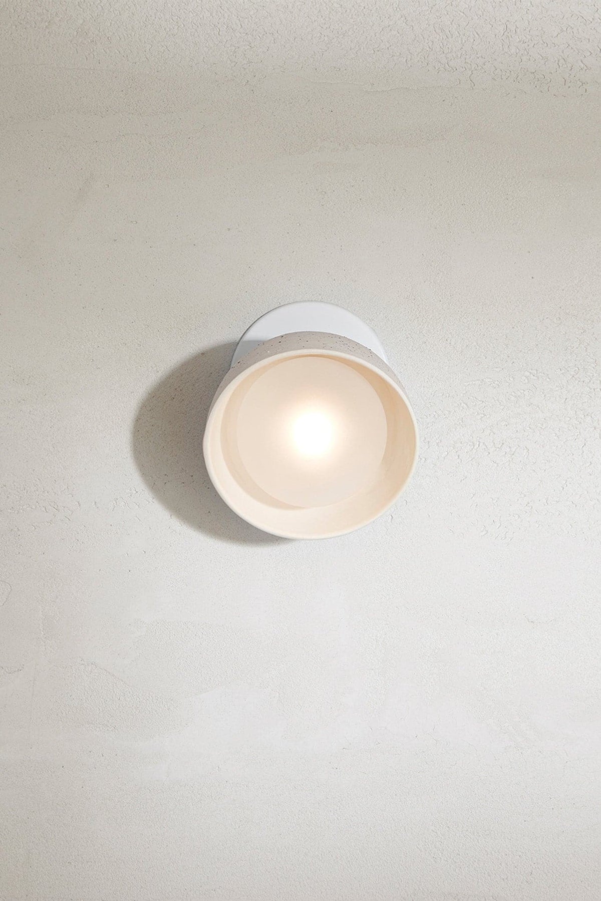 
Ellorus Travertine & Glass Wall Lamp - Minimalist Sconce